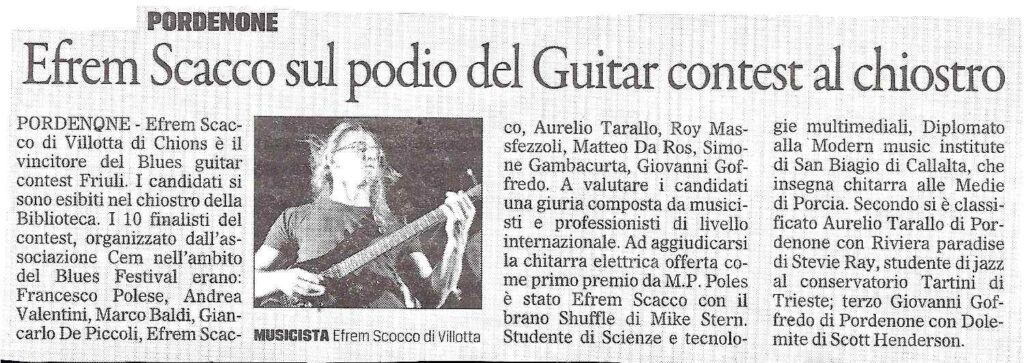 Efrem Scacco sul podio del Guitar contest al chiostro