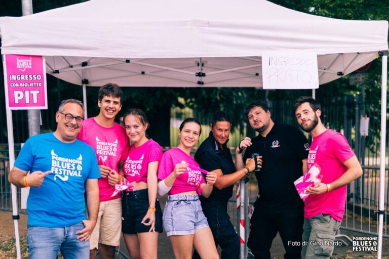 2023 blues festival day 1 42 staff