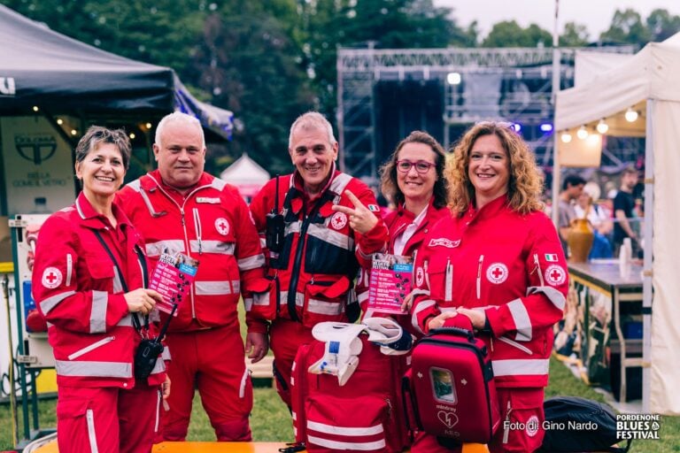 2023 blues festival day 1 55 staff
