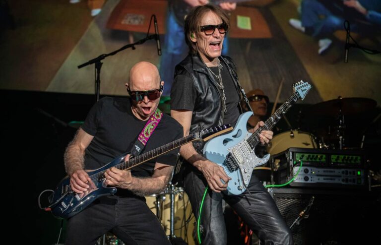 Joe Satriani & Steve Vai