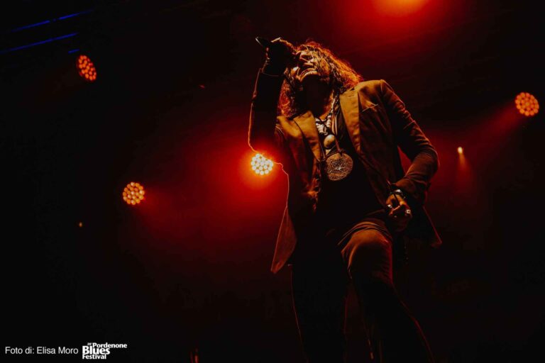 2019 07 18 rival sons eric sardinas joanna connor 104 ph elisa moro