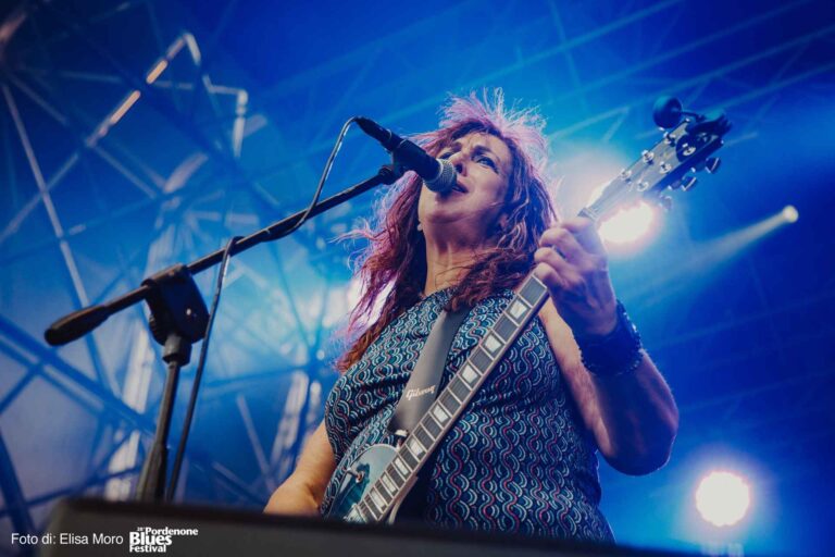 2019 07 18 rival sons eric sardinas joanna connor 124 ph elisa moro