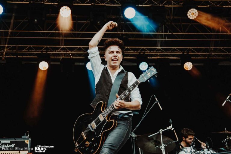 2019 07 18 rival sons eric sardinas joanna connor 129 ph elisa moro