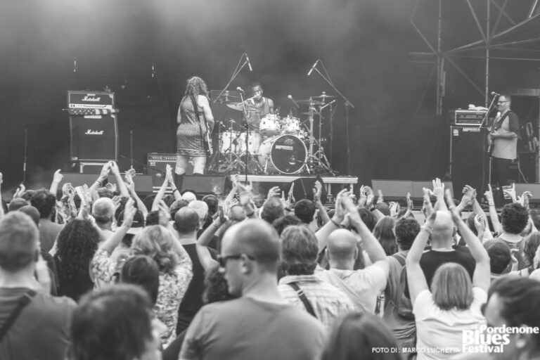 2019 07 18 rival sons eric sardinas joanna connor 67 ph luchetta