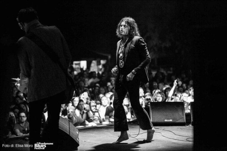 2019 07 18 rival sons eric sardinas joanna connor 96 ph elisa moro