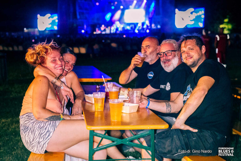 2025 07 15 satchvaiband ph gino nardo 74 concerto