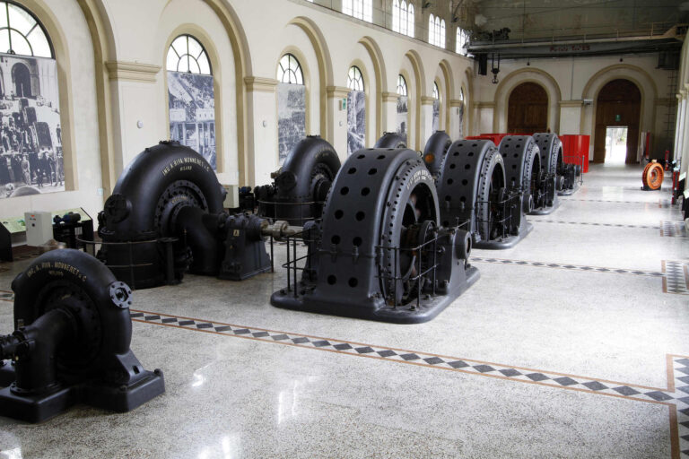 ex centrale malnisio turbine foto terrazzani