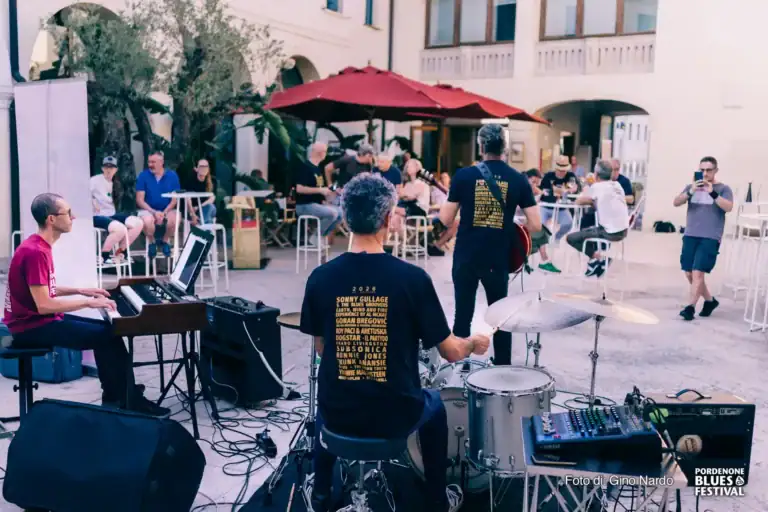 2026 07 19 from rock to blues jam masterclass ph gino nardo 25