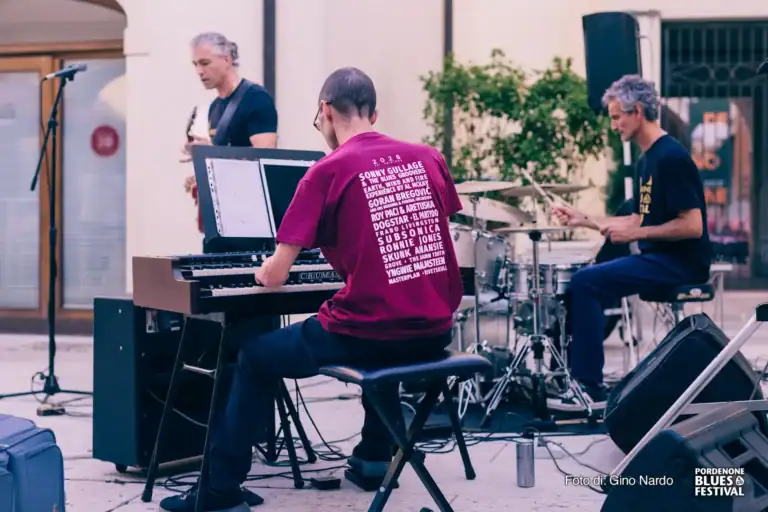 2026 07 19 from rock to blues jam masterclass ph gino nardo 34